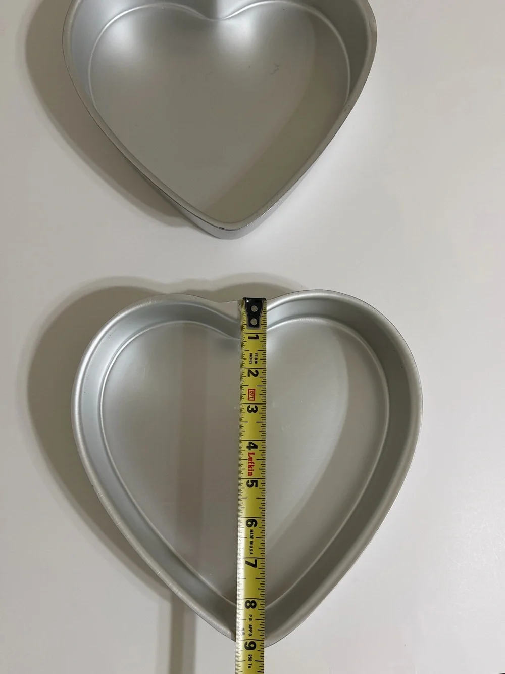 S/2 WILTON Heart Shape Metal 10” Cake Pans Mold Tins